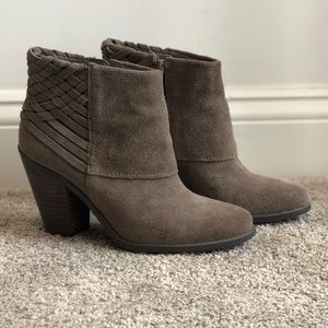 Jessica Simpson Suede Ankle Boots - Taupe - Size 7